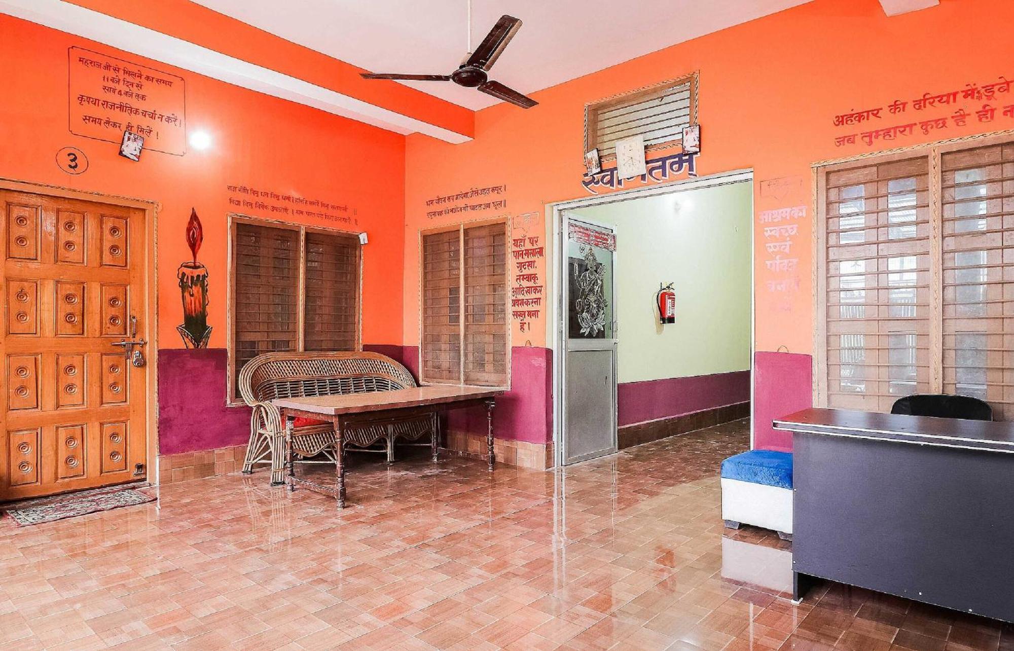 Hotel O Jyotish House Ayodhya Экстерьер фото