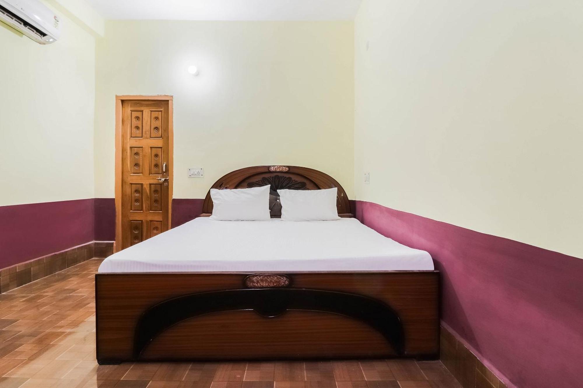 Hotel O Jyotish House Ayodhya Экстерьер фото